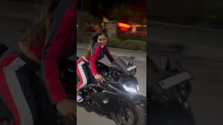 Princi sanju 99 || girls' r15 bike riding video || R15 bike lovers 🥰 and riding video || sanju rider