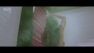 Veena Malik  hot scene