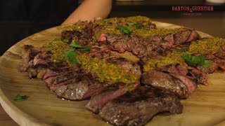 Entrecôte met chimichurri en pinot noir van Barton & Guestier