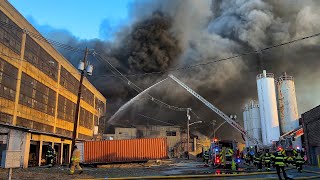 GIANT Fully Involved WAREHOUSE FIRE Elizabeth New Jersey (Neptune Pumping System Response) 1/5/24