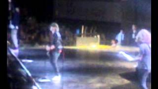 Sugar Were Falling Down Live in Manila 2009