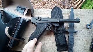 Holster and Magazine for the P08 Luger