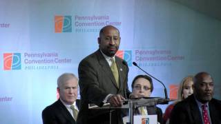 Mayor Nutter Cuts the Ribbon on the Expanded Pennsylvania Convention Center