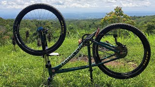 Terabas Trekk Mountainbike MTB Dari Puncak Bukit Kelindra Tetebatu