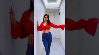 Avneet Kaur Dance Video On Viral Song #Shorts #AvneetKaur