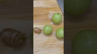 Amla & Ginger Juice #amla #ginger #juice #weightloss #weightlossjuice #shorts #subscribe #trending