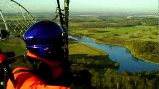 Turbo tests his Monopod ;-) ... a short PPG, Paramotor film