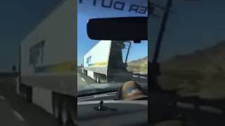 Swift Driver Transfering A Damaged Trailer