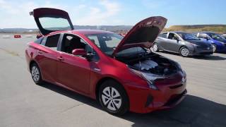 2016 Toyota Prius Test Drive|Review-Motor Trend Channel