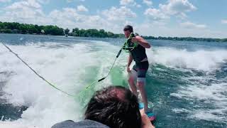 Surfing Lake Fenton 2020/ Malibu Wakesetter 23 LSV