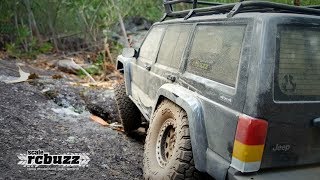 Jeep Cherokee 2000 - SCX10 II vs SCX10 II 2º Round