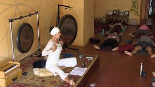 Kundalini Yoga with Signa - Sun Energy Kriya