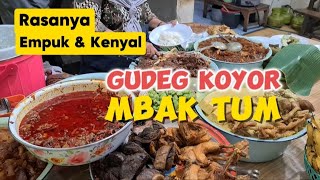 Mampir Semarang, Wajib Coba Kuliner Legendaris Gudeg Koyor Mbak Tum.