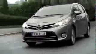 2014 Toyota Verso Driving Video