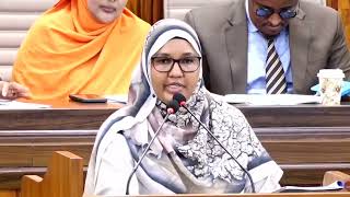 Toos: Senator Maryan oo Hanti boob & musuq ku eedeesay Wasaarada Maaliyada & Xukuumada..