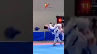 🔥WORLD TAEKWONDO | BEST BACKGROUND KICK 👿🤯 #shortfeed #knockouts