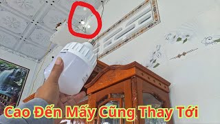 Cách Thay Bóng Đèn Trên Tường Cao Mà Không Cần Dùng Ghế Hay Thang. Mẹo Làm Cây Thay Bóng Đèn Cực Hay