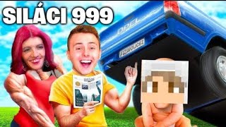 Adoptovala mě RODINY SILÁKŮ v Minecraftu!