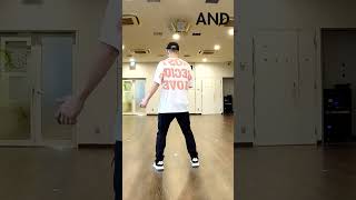 House Dance Tutorial: Basic Steps For Beginners | Criss Cross - House Style #dancemoves #shorts