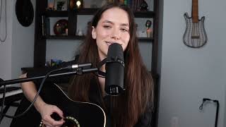 CEILINGS | Tunes with Tara | Tara Jamieson Covers Lizzie McAlpine