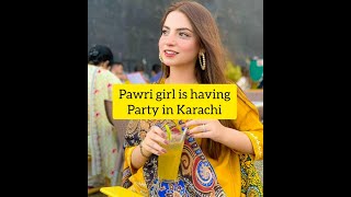 #pawrigirl​ is enjoying in Karachi , ye hamari Car hai ye hum Hain or ye hamari party horahi hai