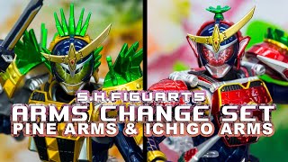 S.H.Figuarts KAMEN RIDER GAIM ARMS CHANGE SET (PINE ARMS & ICHIGO ARMS) / アームチェンジセット display