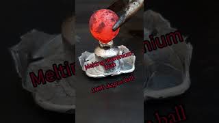 melting aluminium with 1000 degree steel ball #shorts #experiment #satisfying #aluminium #melt