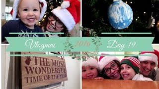 Cute Santa Hats, Hand Made Decorations & A Christmas Dance Party,  {Vlogmas 2016 Day 19}