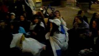 KUMZITZ 4 ISRAEL in Times Square/Bryant Park - Niggun