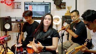 PUTRI WAGISTA-KABUT BIRU (COVER)