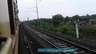 02691 Ksr Banglore-New Delhi Rajdhani AC Special crossing with Train 02670 Ganga Kaveri sf Express .