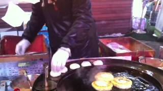 Food vendors in Seoul