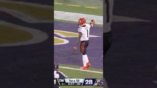 Joe Burrow’s 70 Yard Dot To Ja’Marr Chase! #nfl #americanfootball #shorts