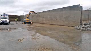 Eden Farm Wall Knock Down