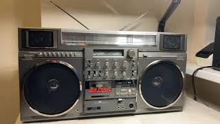 JVC M90 Demo