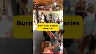 Burn 1.000 calories in an hour in our classes! #ubudmuaythai #muaythai #ubud #boxing #bali