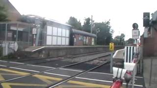 Sandymount level crossing