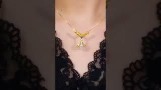 Golden Pendant #gold #pendant #trendy #beautyproducts #shortvideo