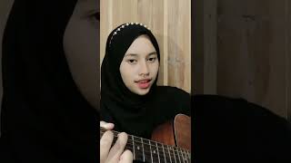 ra bakal tal baleni tresnoku sing koyo wingi cover gitar by fikha aqil