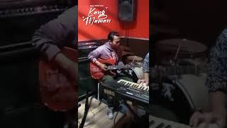 Belajar improfisasi melodi gitar di iringi piano🙏😀😂#Belajar gitar#Belajar music#Short