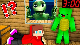 JJ and Mikey HIDE From DAME TU COSITA in Minecraft Challenge - Maizen