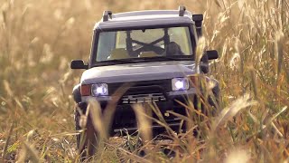 Land Rover Discovery Off Road 4x4 Trail Emotional scene rc car