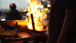 Mie Goreng Mang Udin. Jajanan Yang Wajib di Beli Kalo Pulang Ke Sukabumi