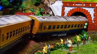 Diorama Kereta Api Siliwangi Anjlok Versi Skala HO