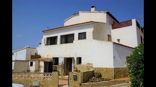 A 3 floor property in Calpe, Costa Blanca, forming part of an old Spanish house, 3,5 km to the beach