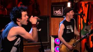 Sum 41 - Still Waiting (Guitar Center Live)