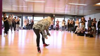 Laure Courtellemont   Global Dance Centre   2012 720p) 0001