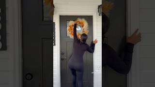 Fall & Halloween decorate with me 🍂 #tiktok #home #minivlog #fall #halloween #decoration #mom