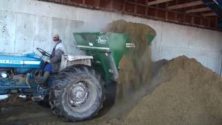 Dairy farmer produces green bedding from cow manure - Trident Bedding Recovery System