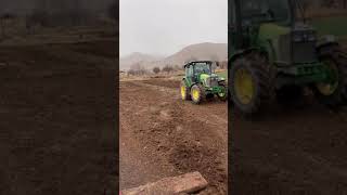 JOHN DEERE 5085M İLE TARLA SÜRÜMÜNDEYİZ